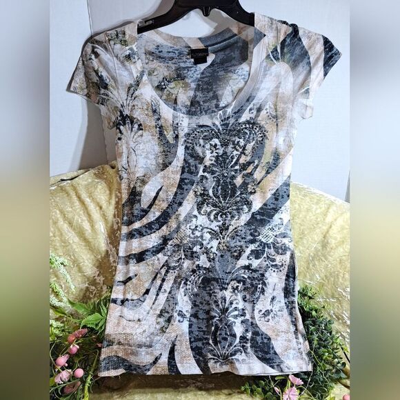 Daytrip Tee  - Picture 1 of 6